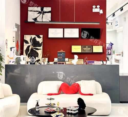 北京荔颜荔禾预约避坑指南：如何通过正规渠道获取专属优惠与医师面诊？