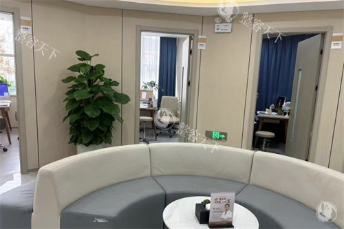 泰州百年植发环境