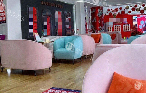 郑州东方整形做隆胸怎么样？隆胸是院内擅长项目，许多人反馈术后疤痕不明显创伤控制的好！