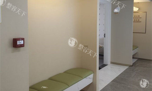 郑州科 大医院私密科休息区