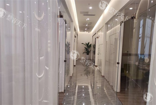 成都华生铂悦医疗美容好吗，技术靠谱服务周到整友口碑评价好！