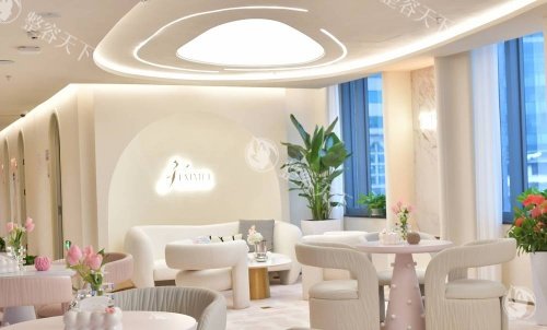 上海佳太美医疗美容怎么样?是正规的吗?董露院长轮廓固定幼态脸技术好,杨代艳私密整形口碑好！