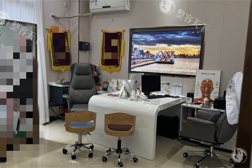 广州广大整形医院院长商谈室