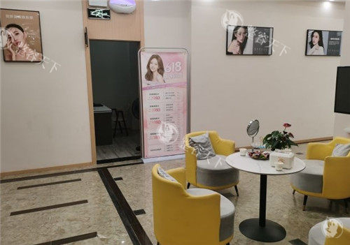 仙桃做双眼皮哪家医院好？真实求美者投票结果，覆盖埋线2800起、眼综合8000起，医院资质+医生简历可查