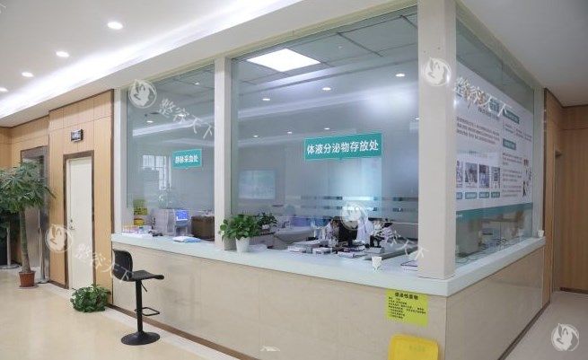 苏州乐桥皮肤专科院内