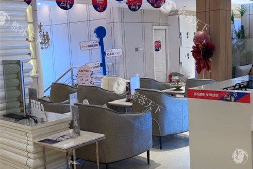 沈阳名流美容大厅一角