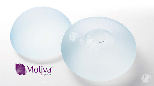 隆胸假体图片展示