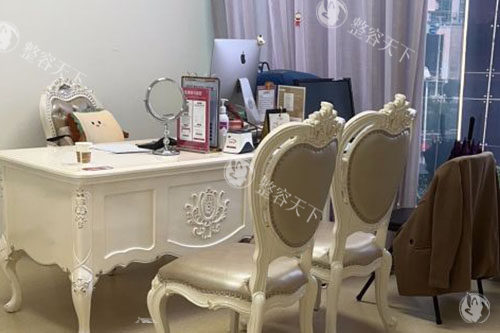 南京华韩奇致美容怎么样？建邺区5000㎡正规医美旗舰|眼鼻整形医生坐镇|口碑超赞