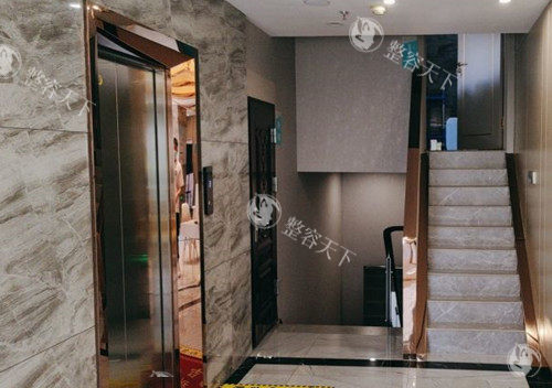 哈尔滨羽禅整形楼梯环境