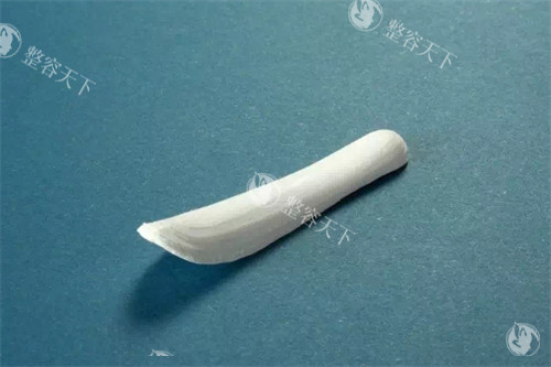 张强肋骨鼻靠谱吗？上海韩卓2.38W-3.58W元起_硅胶隆鼻8800起_原生感打造！