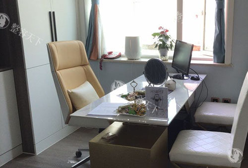 兰州亚韩医疗美容整形术前商谈室