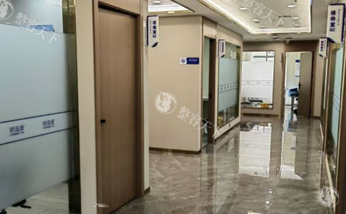 兰州碧莲盛植发怎么样好不好，采用可靠种植技术/毛囊成活率高/术后跟踪服务贴心靠谱！