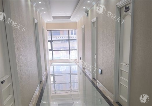 沈阳蓝天整形走廊环境