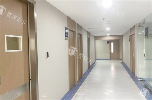 网评成都疤痕修复医院排名：现代/米兰柏羽/军建/美容整形/友谊上榜