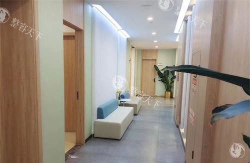 济南诺德整形大厅休息区