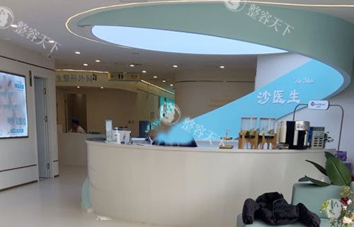 大连沙医生双眼皮医生技术咋样？吴紫权显微全切，修复实例多到数不清！