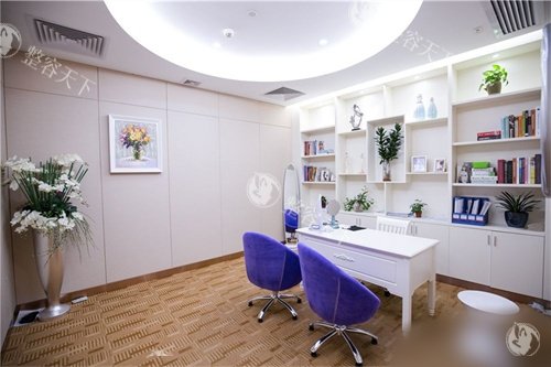 东莞爱思特医疗美容医生面诊室