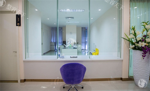 东莞爱思特医疗美容二楼化验室