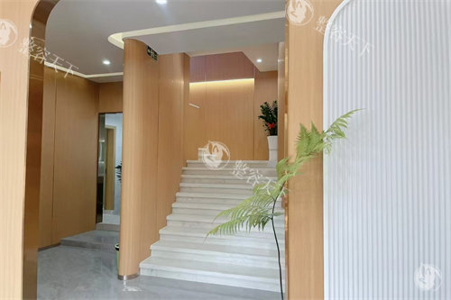 中山秀妍医疗美容楼梯