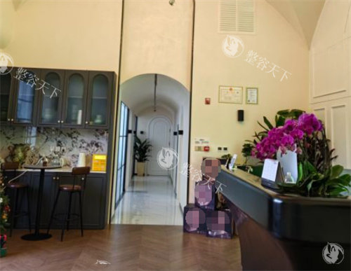 北京蓝奥医美是几级医院：2级专科整形医院，眼鼻胸整形特色机构