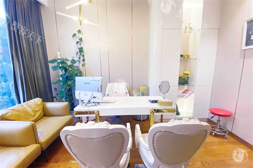 长沙美研整形医院靠谱吗？全新探店报告+项目价格，避坑指南来了！