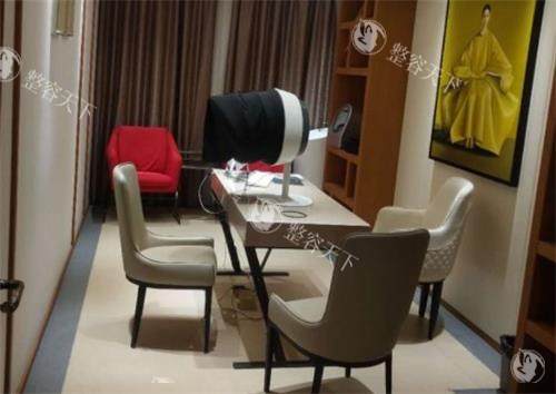 宁德东韩美容面诊室