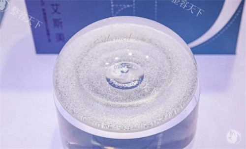 艾斯美隆胸假体照片