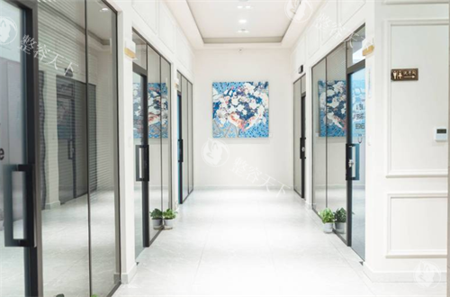 杭州至优美整形过道处