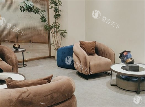 杭州星璨医疗美容怎么样？网红打卡地背后，是娴熟的皮肤管理技术支撑