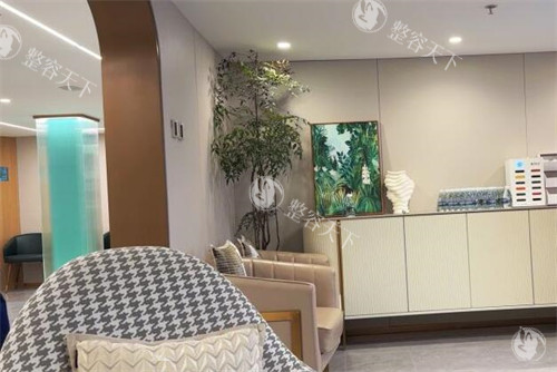 北京丽合医疗美容医院照片展示图.jpg